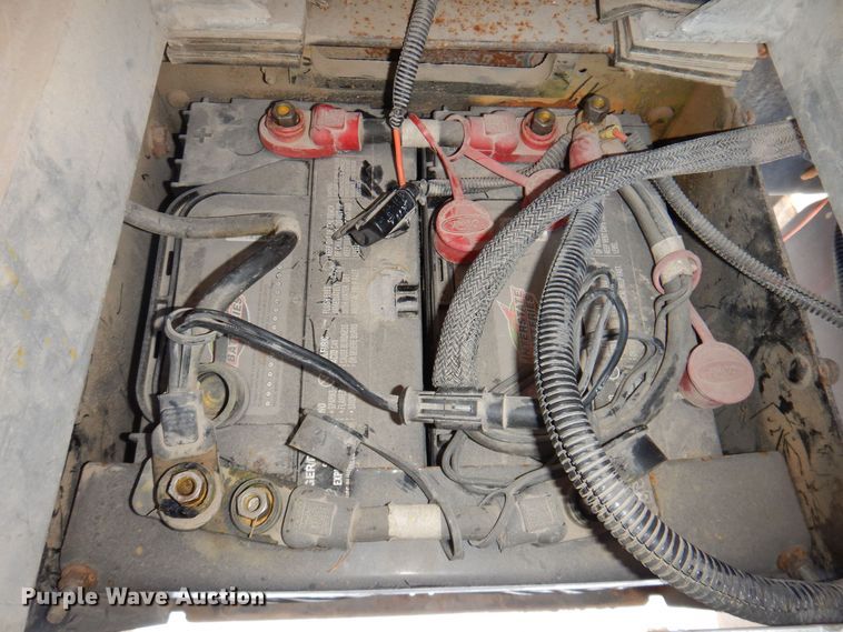 image for item IO9329 1997 Ford F700  pumper fire truck