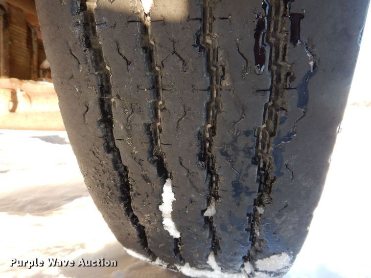 image for item IO9329 1997 Ford F700  pumper fire truck