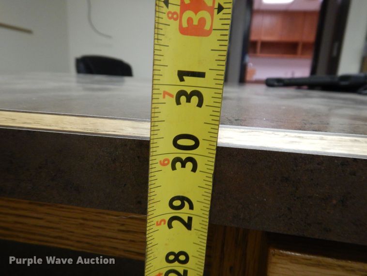 image for item IO9340 Desk