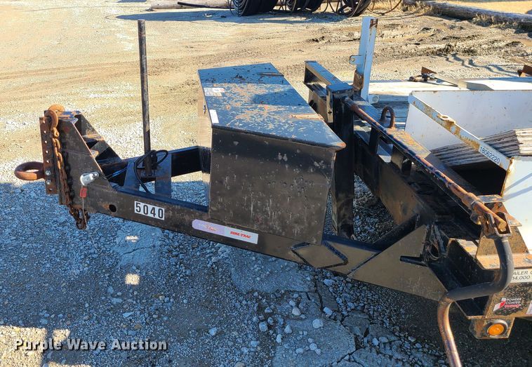 image for item JG9530 2011 Altec DB37  mini digger derrick