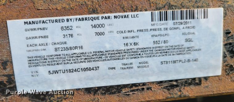 image for item JG9530 2011 Altec DB37  mini digger derrick