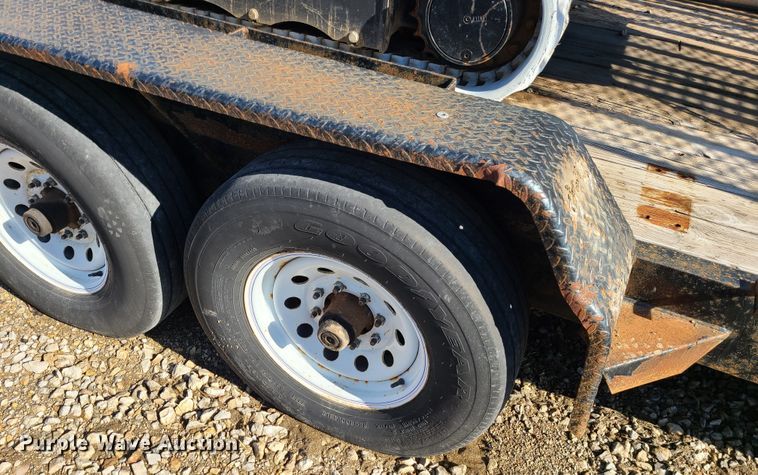 image for item JG9530 2011 Altec DB37  mini digger derrick