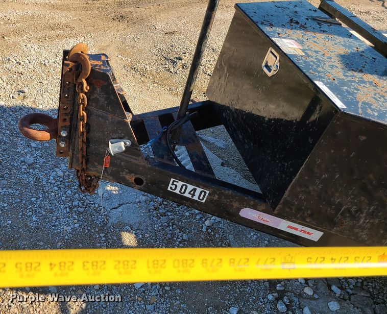 image for item JG9530 2011 Altec DB37  mini digger derrick