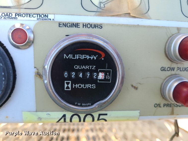 image for item JG9530 2011 Altec DB37  mini digger derrick