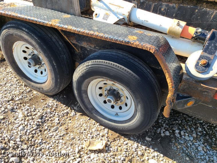 image for item JG9531 2013 Altec DB37  mini digger derrick