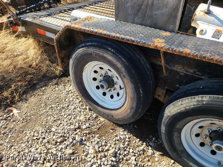 image for item JG9531 2013 Altec DB37  mini digger derrick