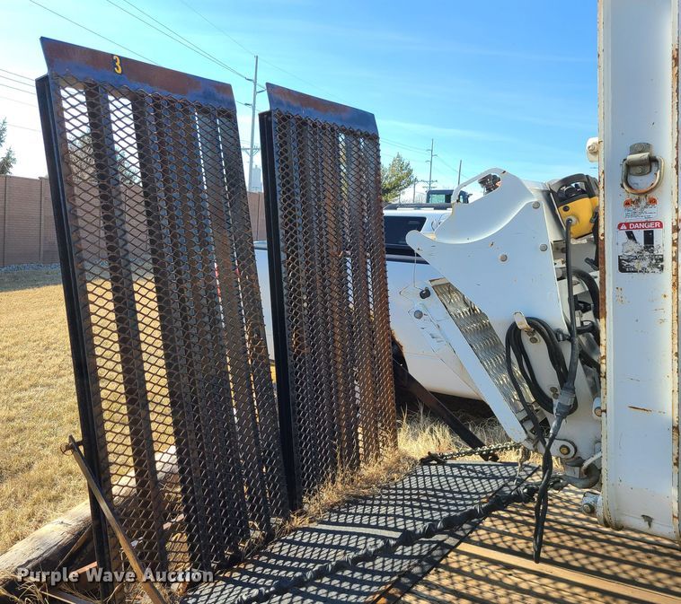 image for item JG9531 2013 Altec DB37  mini digger derrick