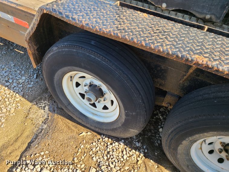 image for item JG9531 2013 Altec DB37  mini digger derrick