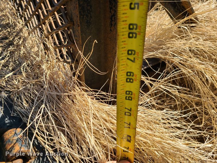 image for item JG9531 2013 Altec DB37  mini digger derrick