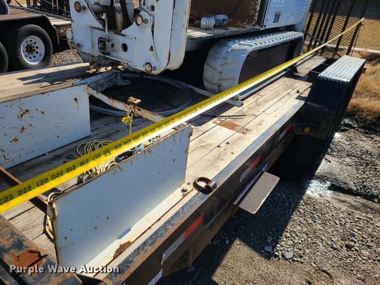 image for item JG9531 2013 Altec DB37  mini digger derrick