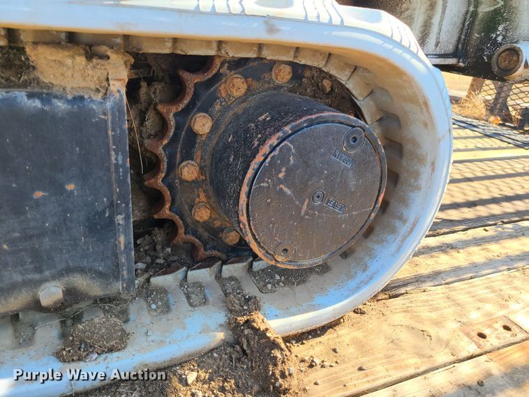 image for item JG9531 2013 Altec DB37  mini digger derrick