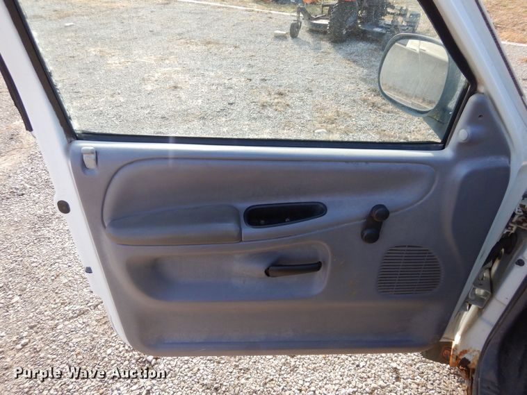 image for item JK9165 1998 Dodge Ram 1500  pickup truck