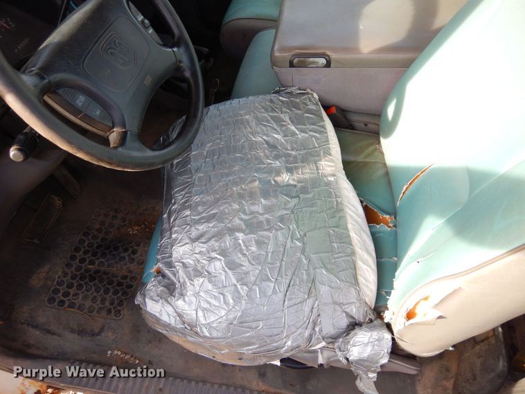 image for item JK9165 1998 Dodge Ram 1500  pickup truck