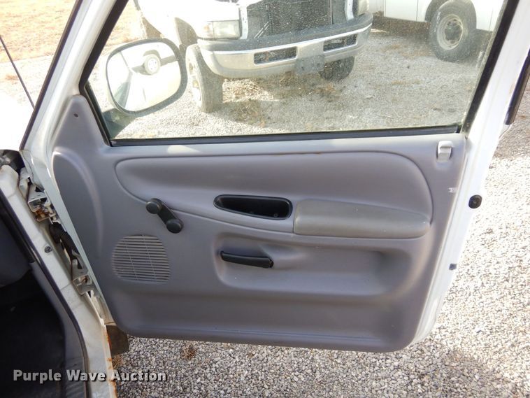 image for item JK9165 1998 Dodge Ram 1500  pickup truck