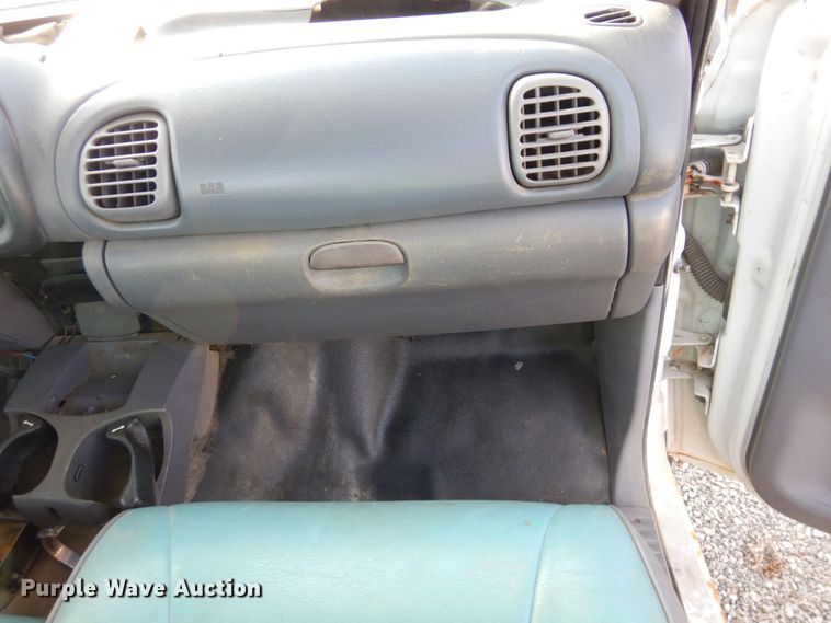 image for item JK9165 1998 Dodge Ram 1500  pickup truck