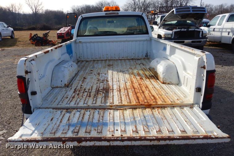 image for item JK9165 1998 Dodge Ram 1500  pickup truck