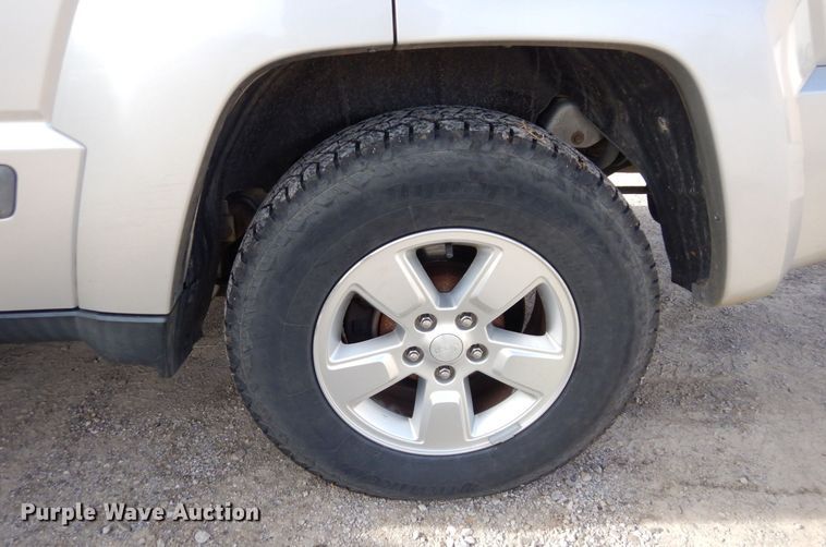 image for item JK9168 2011 Jeep Liberty  SUV