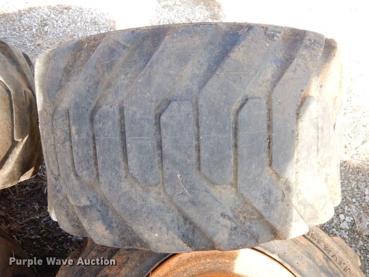 image for item JK9169 (4) Galaxy 33x15.50-16.5 skid steer tires and wheels