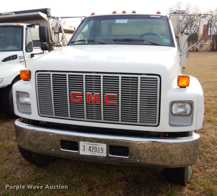 image for item JK9172 1993 GMC Top Kick C7000  pumper fire truck