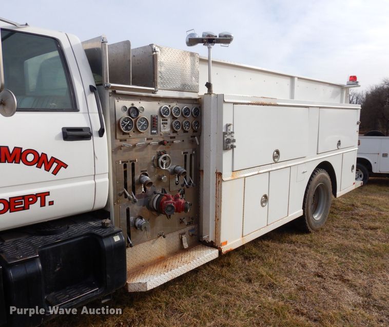 image for item JK9172 1993 GMC Top Kick C7000  pumper fire truck