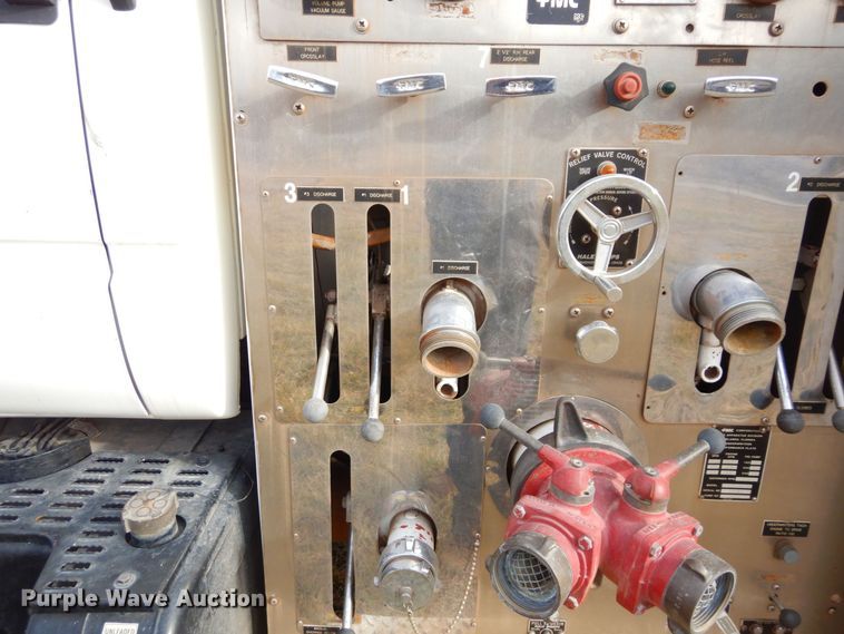 image for item JK9172 1993 GMC Top Kick C7000  pumper fire truck