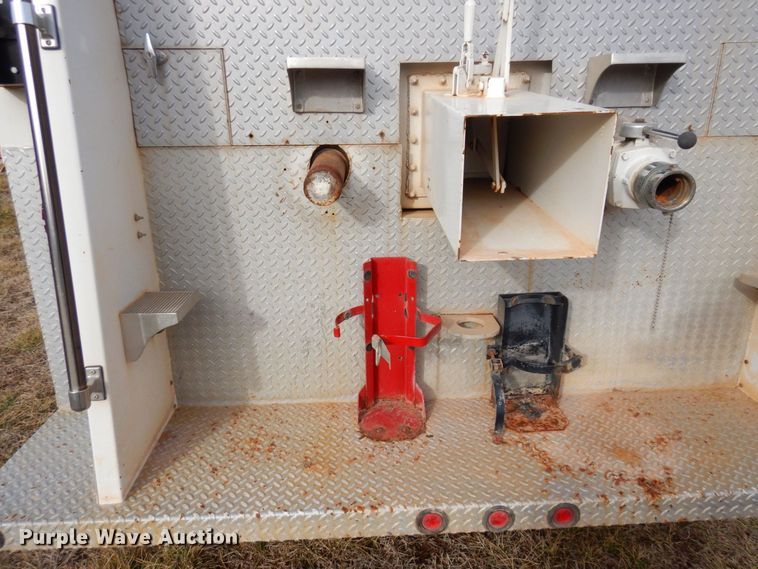 image for item JK9172 1993 GMC Top Kick C7000  pumper fire truck