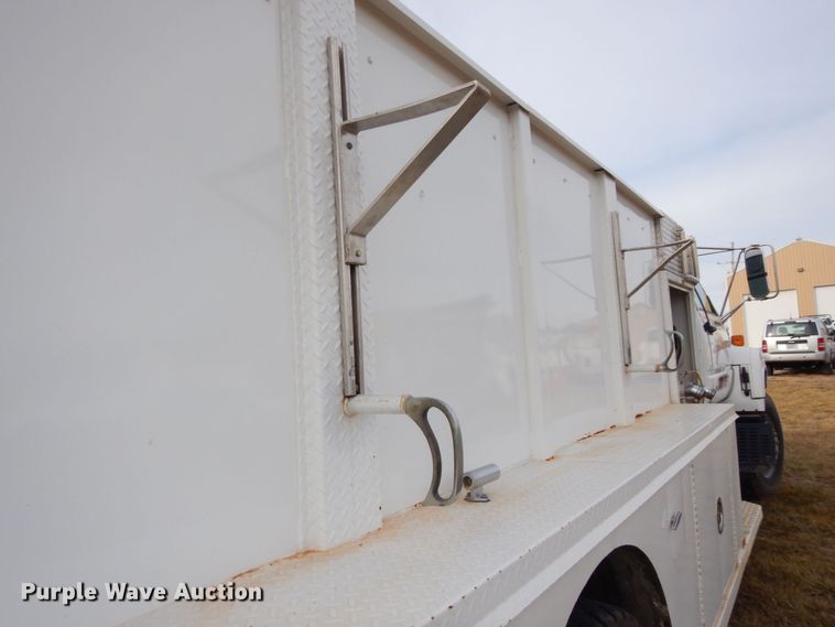 image for item JK9172 1993 GMC Top Kick C7000  pumper fire truck