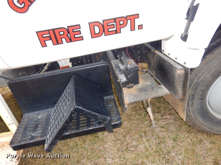 image for item JK9172 1993 GMC Top Kick C7000  pumper fire truck