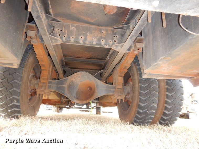 image for item JK9172 1993 GMC Top Kick C7000  pumper fire truck