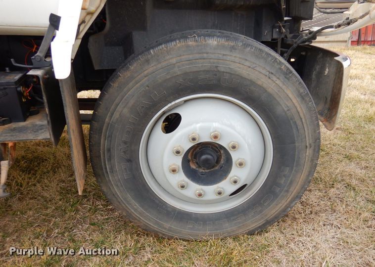 image for item JK9172 1993 GMC Top Kick C7000  pumper fire truck