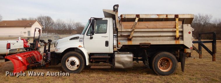 image for item JK9173 2013 International DuraStar 4300  dump truck