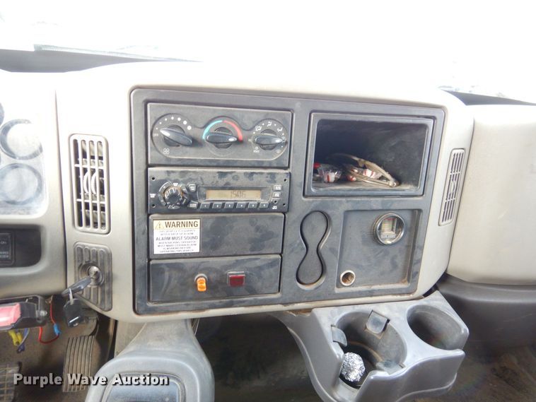 image for item JK9173 2013 International DuraStar 4300  dump truck