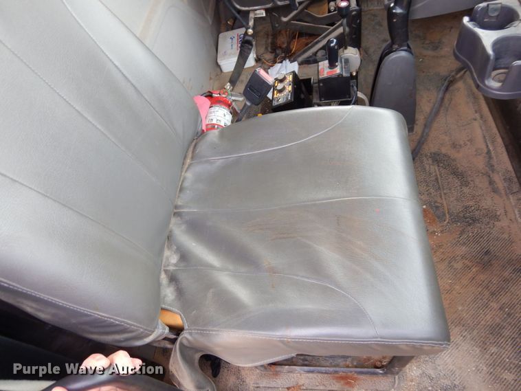 image for item JK9173 2013 International DuraStar 4300  dump truck