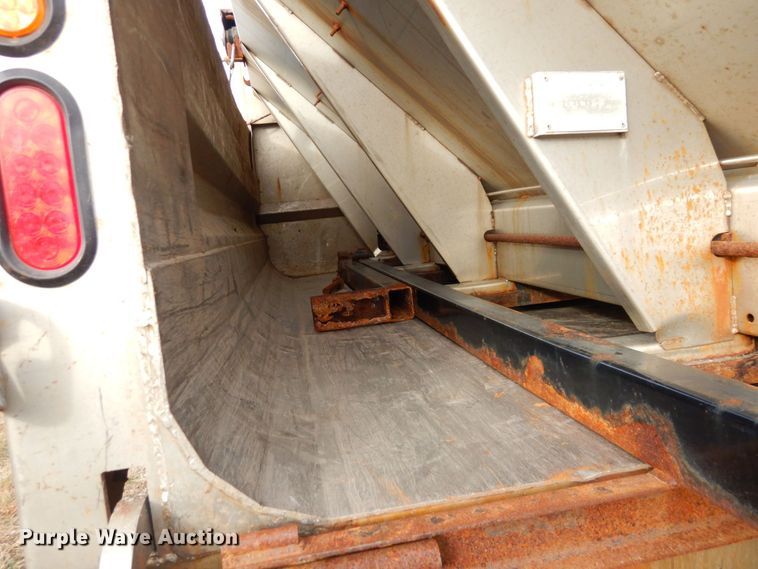 image for item JK9173 2013 International DuraStar 4300  dump truck