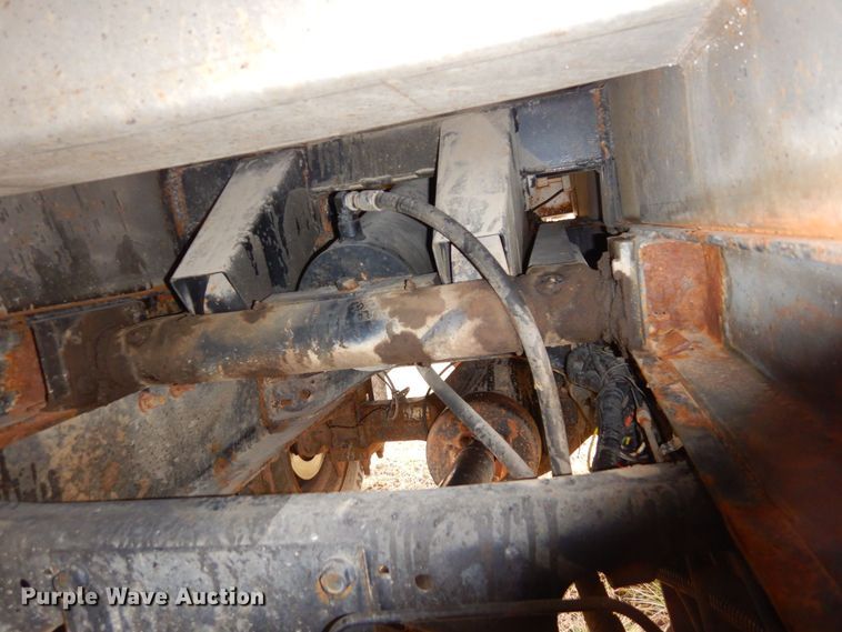 image for item JK9173 2013 International DuraStar 4300  dump truck