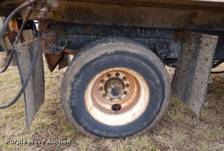 image for item JK9173 2013 International DuraStar 4300  dump truck