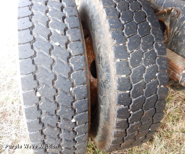 image for item JK9173 2013 International DuraStar 4300  dump truck