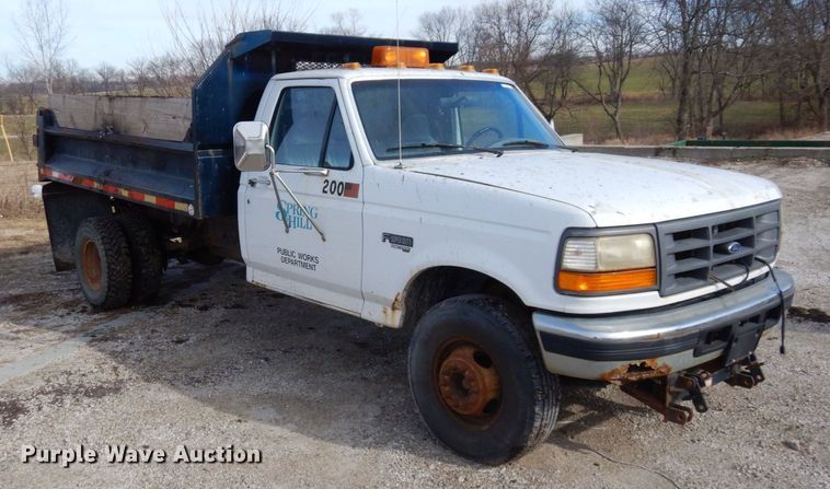 image for item JK9175 1997 Ford F450 Super Duty  dump truck