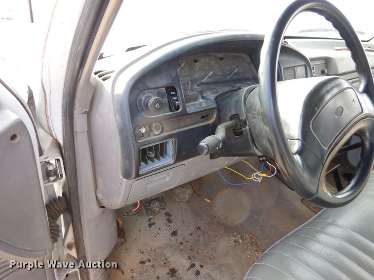 image for item JK9175 1997 Ford F450 Super Duty  dump truck