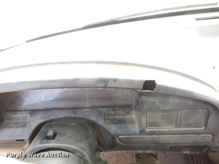 image for item JK9175 1997 Ford F450 Super Duty  dump truck