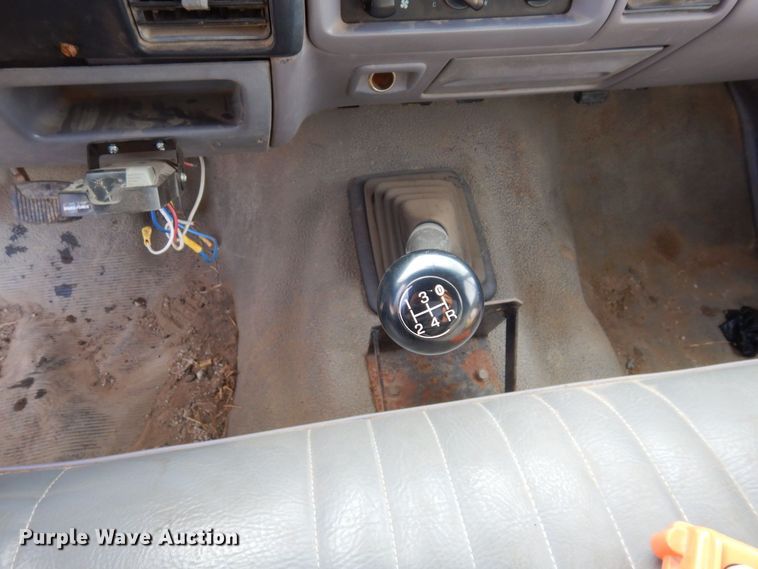 image for item JK9175 1997 Ford F450 Super Duty  dump truck