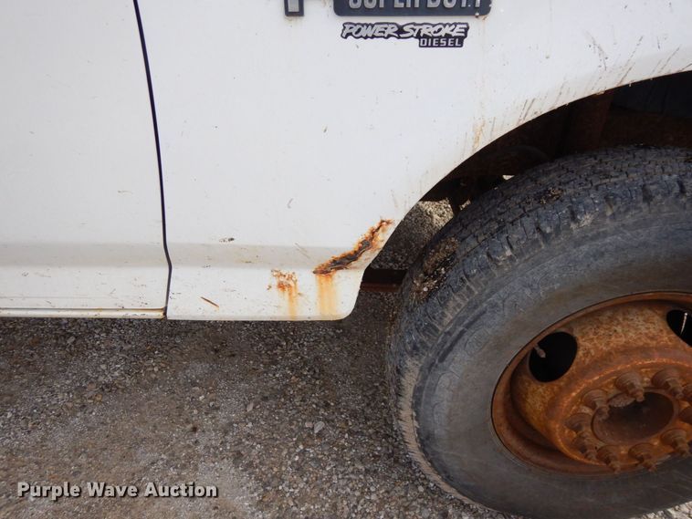 image for item JK9175 1997 Ford F450 Super Duty  dump truck