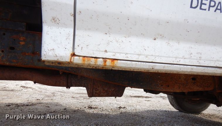 image for item JK9175 1997 Ford F450 Super Duty  dump truck