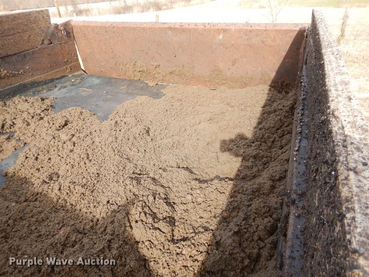 image for item JK9175 1997 Ford F450 Super Duty  dump truck