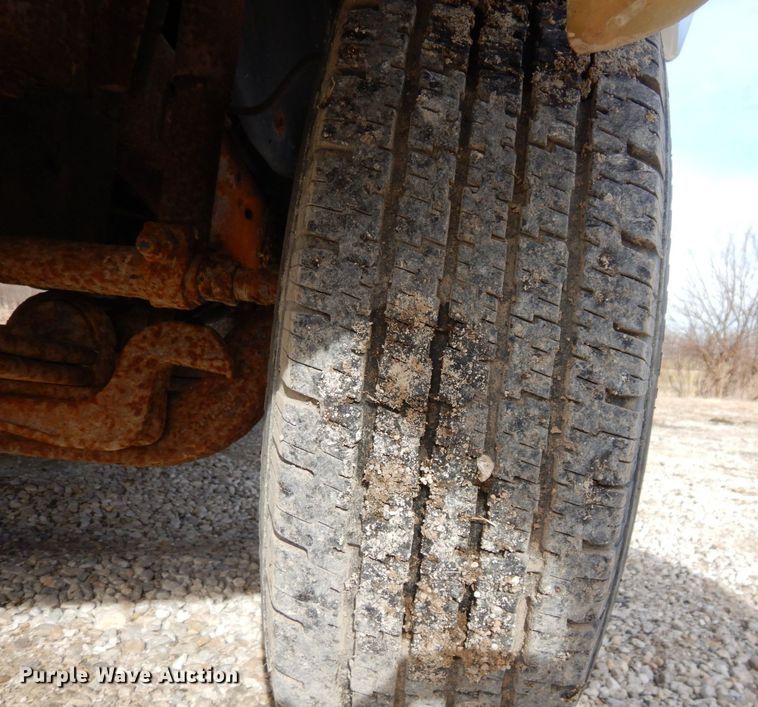 image for item JK9175 1997 Ford F450 Super Duty  dump truck