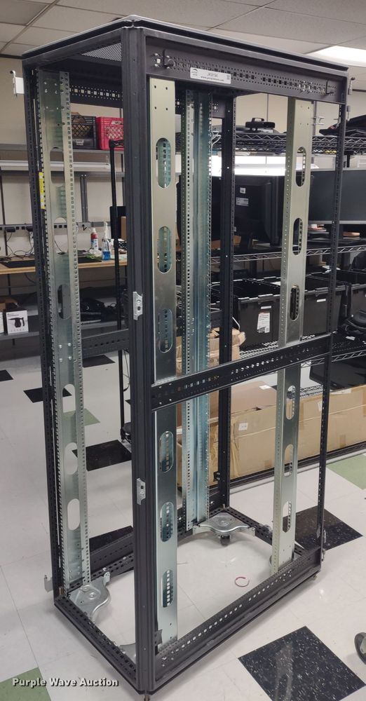 image for item JK9194 42 U server rack