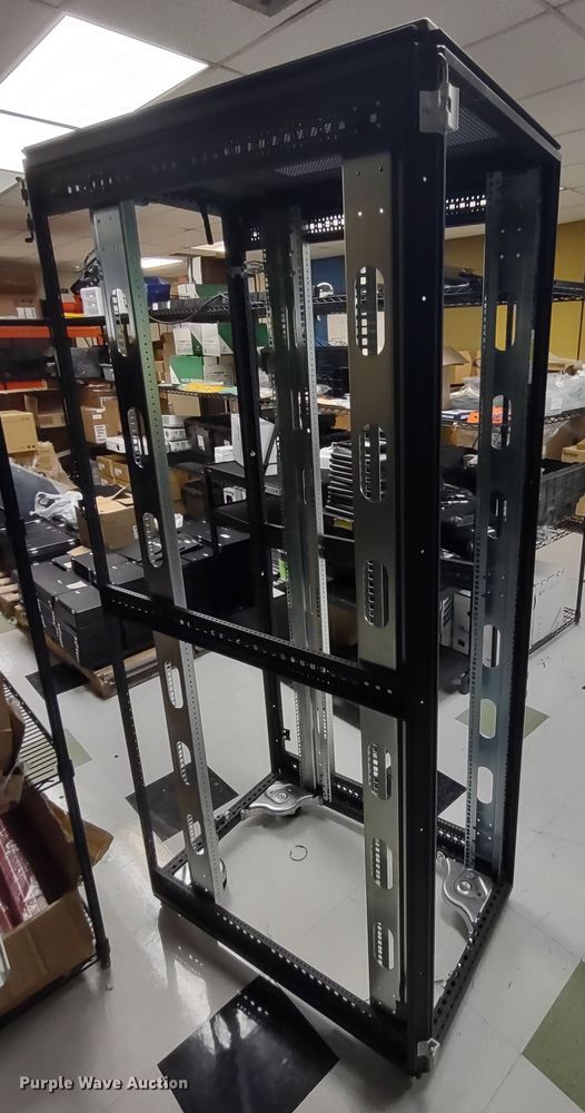 image for item JK9194 42 U server rack