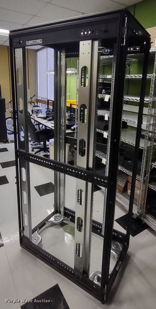 image for item JK9194 42 U server rack