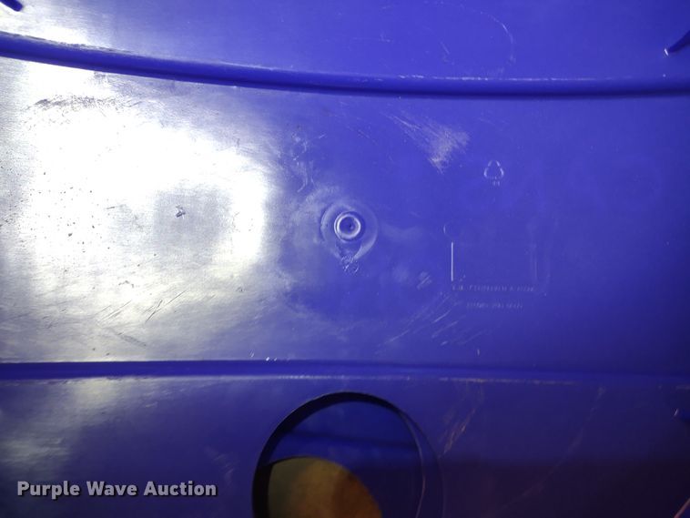 image for item JK9197 Approximately 28 Rubbermaid trash can lids