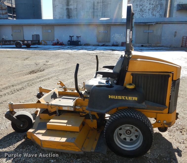 image for item JQ9863 Hustler 931162US  ZTR lawn mower